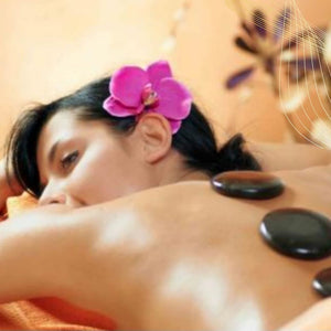 Abrir la imagen en la presentación de diapositivas, Masaje relajante con Piedras Calientes
