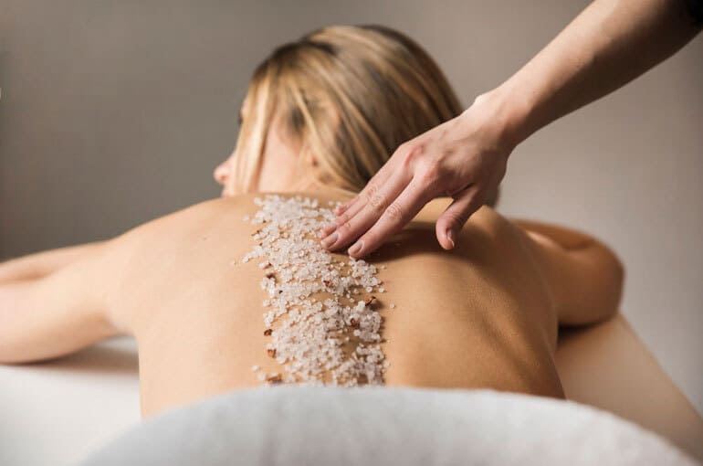 Limpieza profunda de espalda – Danha Massage Masajes en Panamá